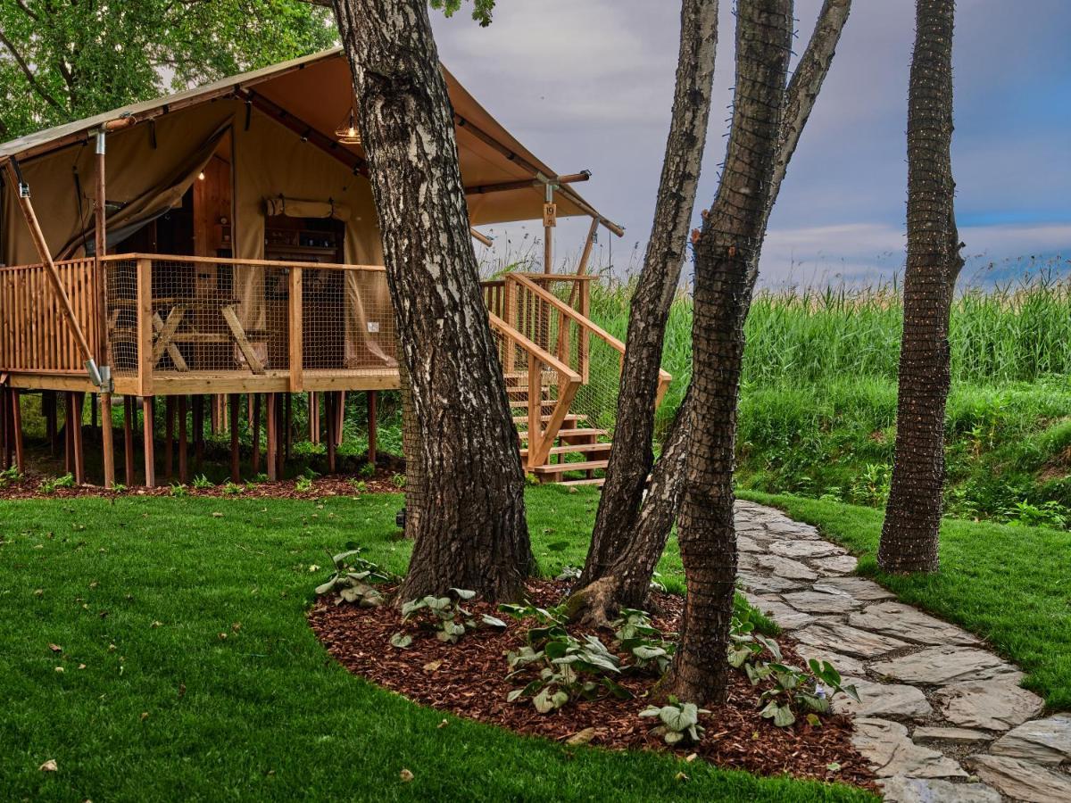Zatoria Luxury Glamping Zator Hotel Exterior photo